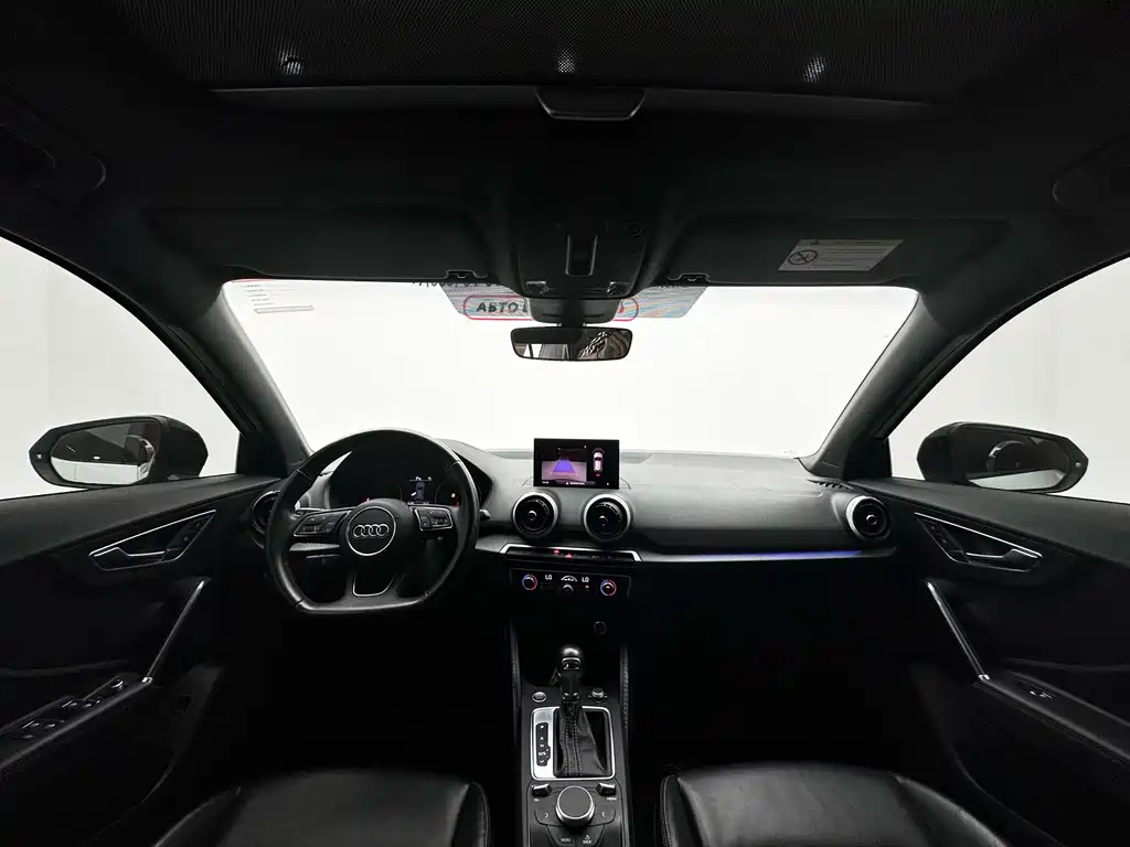Audi Q2L 2022 — фото 10