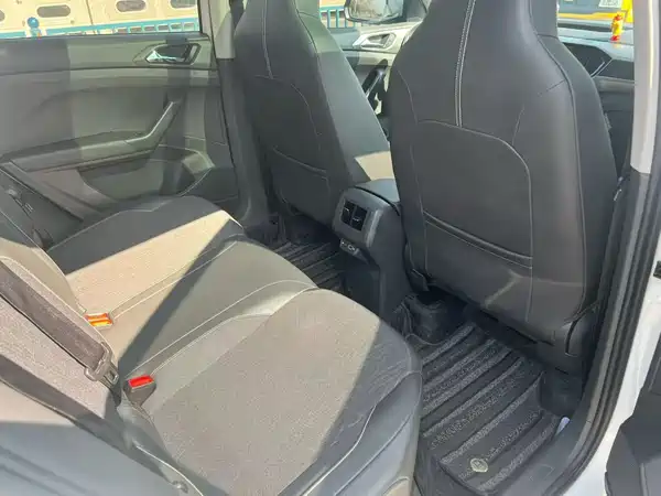 Volkswagen T-Cross 2021