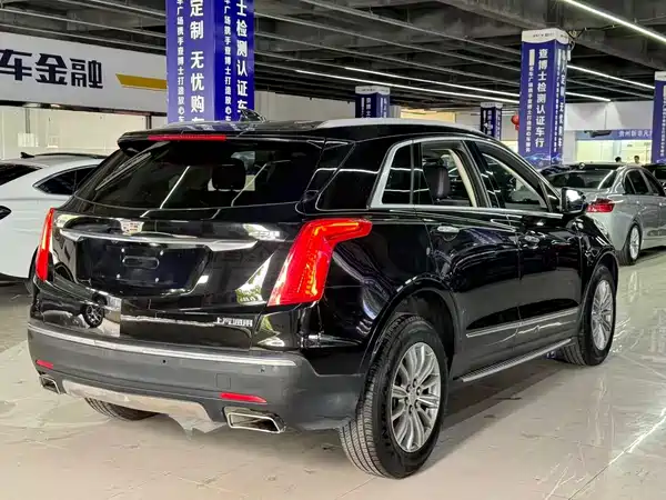 Cadillac XT5 2016