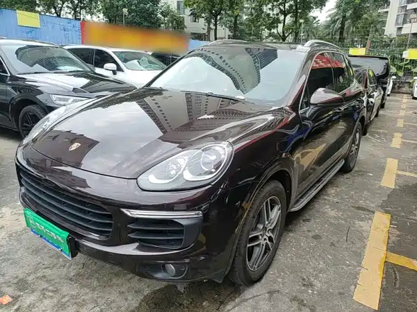 Porsche Cayenne 2016