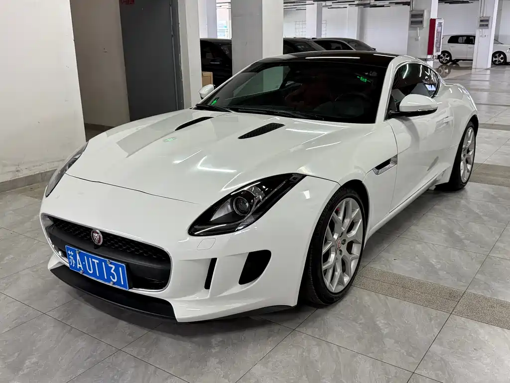 Jaguar F-TYPE 2015 — фото 1
