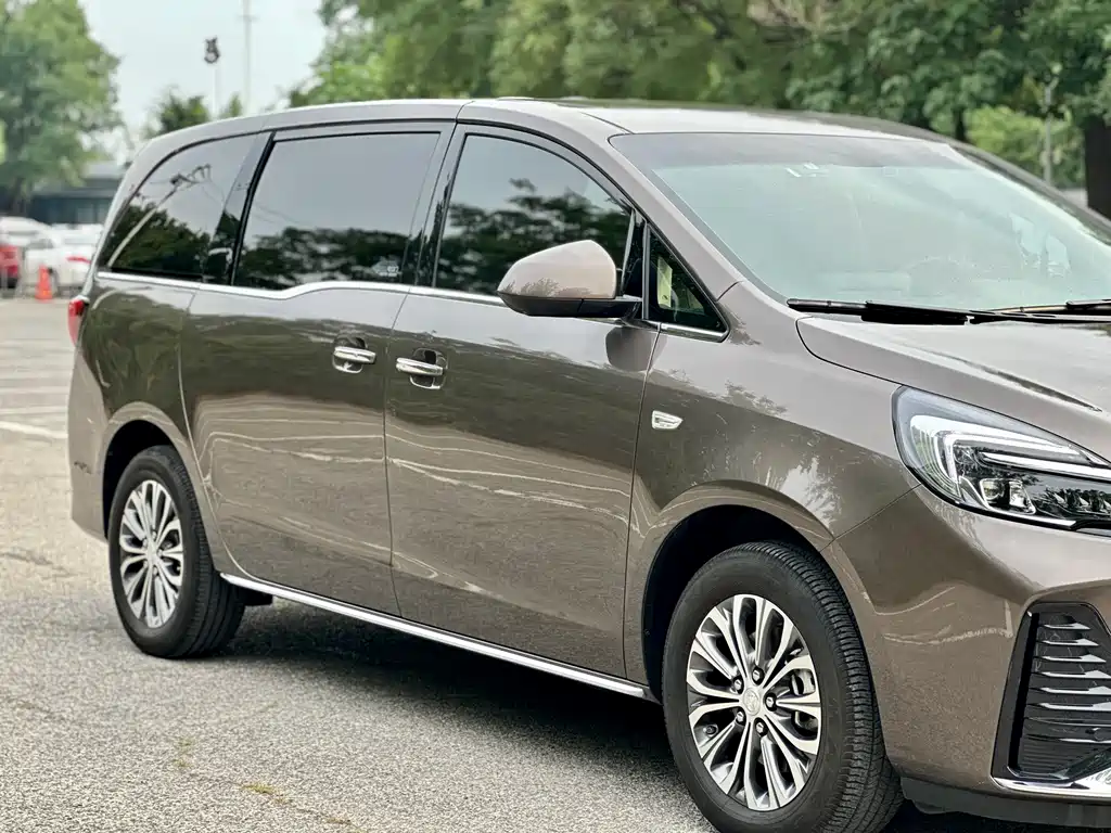 Buick GL8 2023