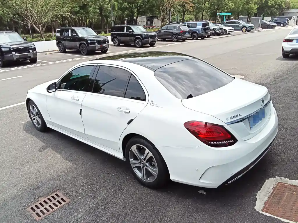 Mercedes-Benz C-Class 2019 — фото 22