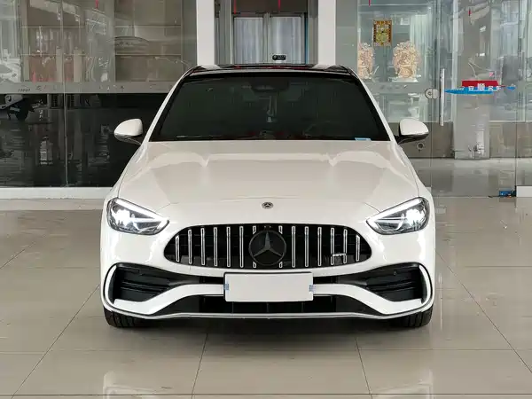 Mercedes-Benz C-Class 2024