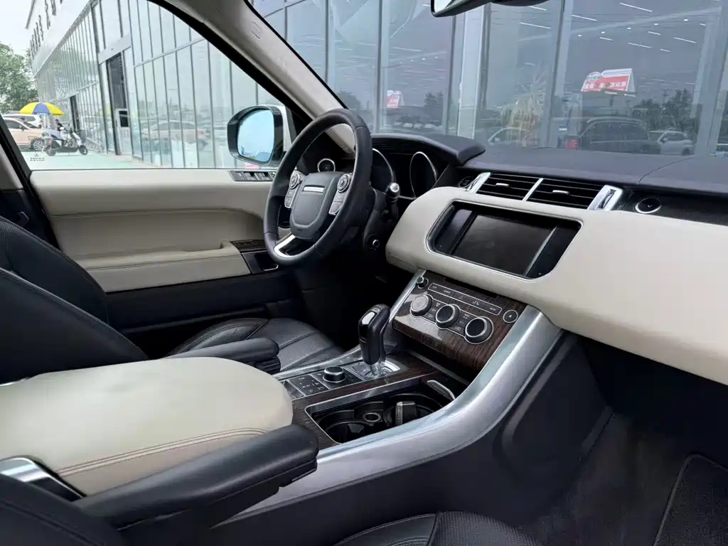 Land Rover Sport 2014 — фото 13