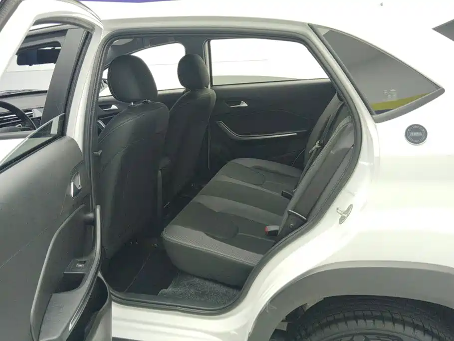 Chery Tiggo 3x 2025 — фото 11
