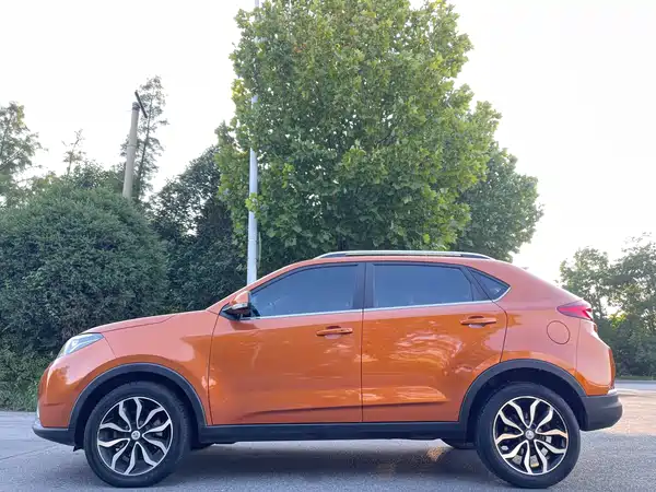 MG GS 2016