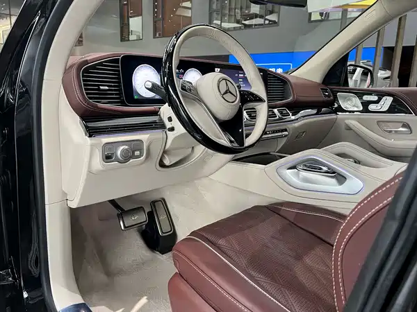 Mercedes-Benz Maybach GLS 2025