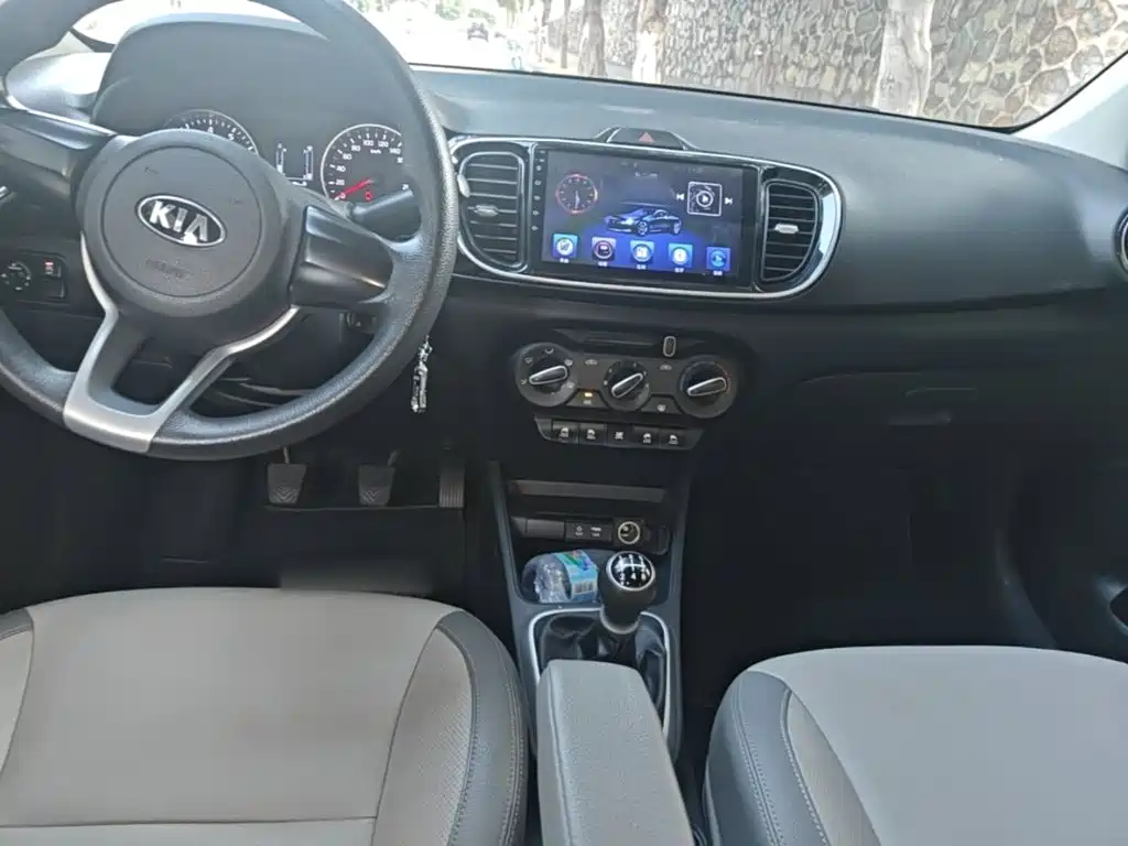 Kia Pegas 2019 — фото 10