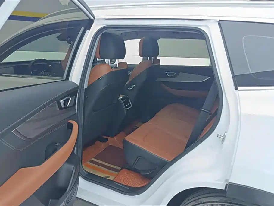 Chery Tiggo 8 PLUS 2023 — фото 11