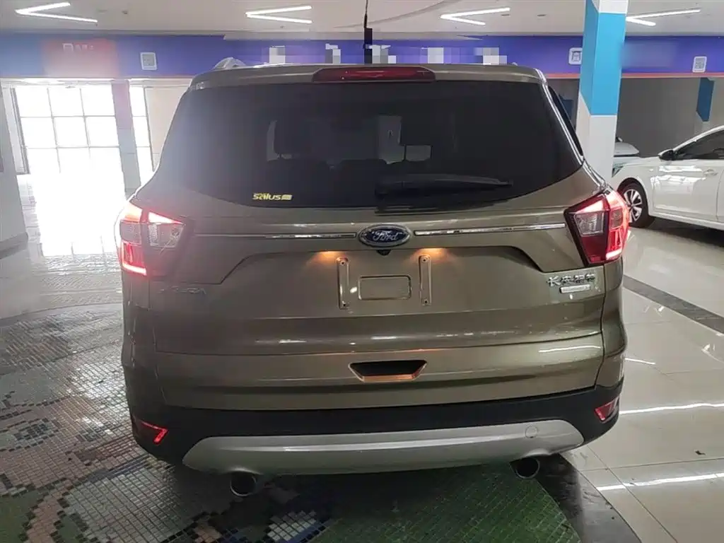 Ford Kuga 2017 — фото 6