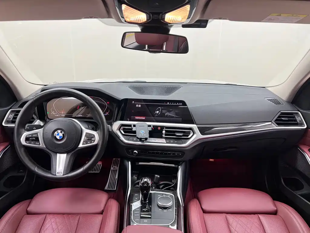 BMW 3 Series 2022 — фото 19