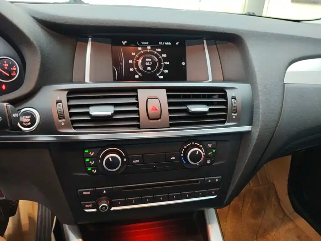 BMW X3 2015 — фото 20