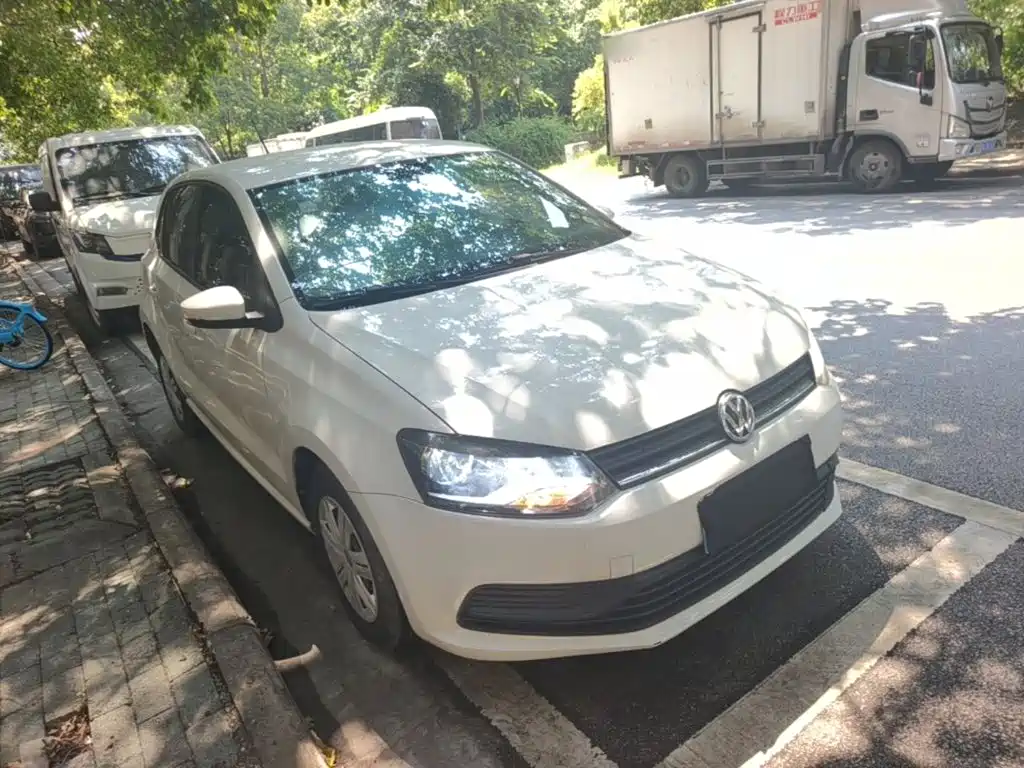 Volkswagen Polo 2016