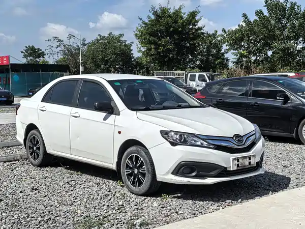 BYD F3 2021