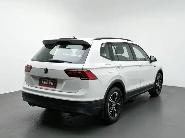 Volkswagen Tiguan L 2021