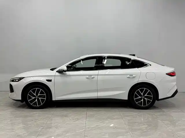 BYD Qin L 2025 — фото 4