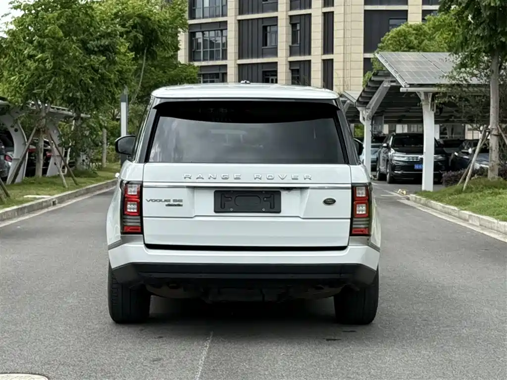 Land Rover Range Rover 2017 — фото 10