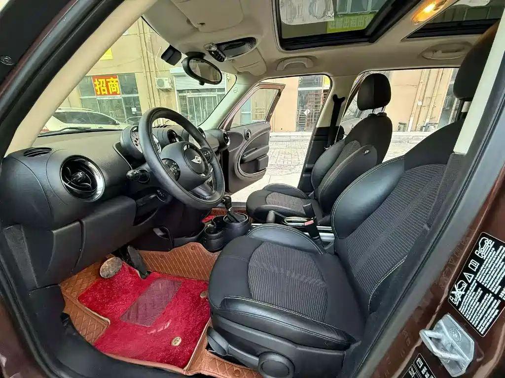 MINI Countryman 2014