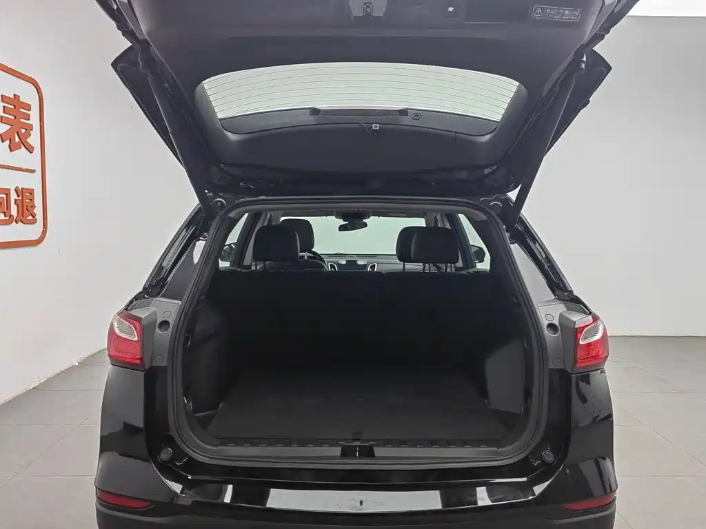 Chevrolet Equinox 2019 — фото 16