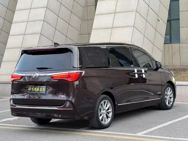 Buick GL8 2021