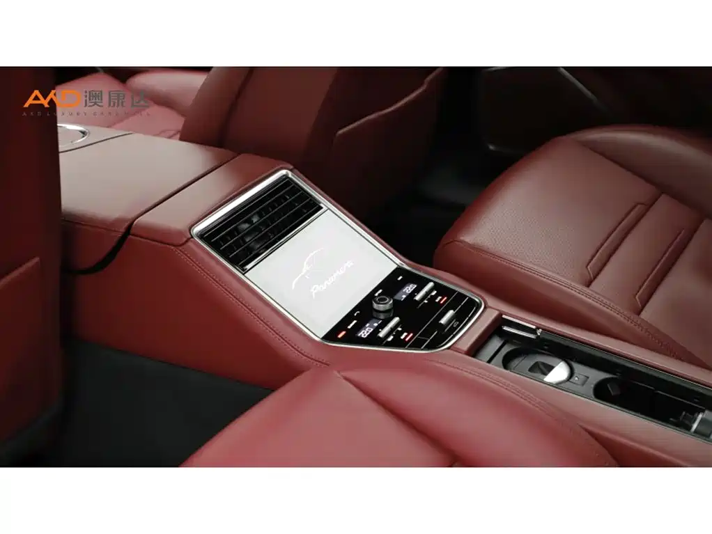 Porsche Panamera 2019 — фото 9