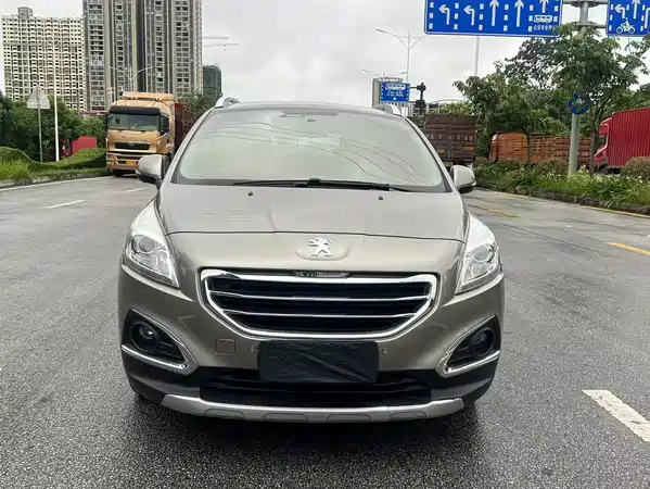 Peugeot 3008 2015