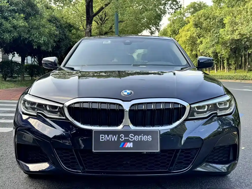 BMW 3 Series 2021