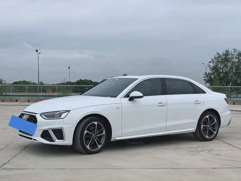 Audi A4L 2022