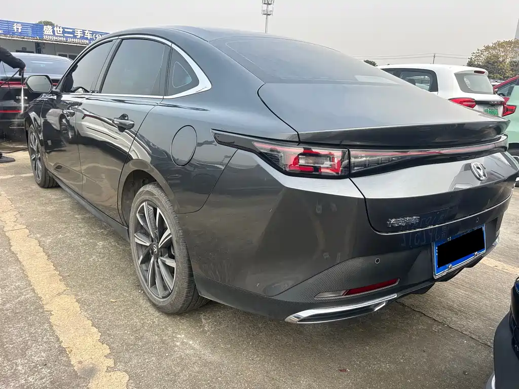 Changan Eado 2025 — фото 10