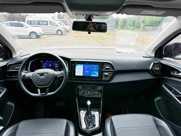 Jetta VS7 2022