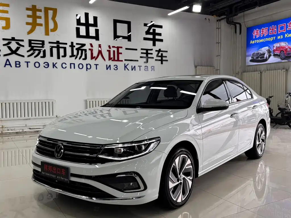Volkswagen Bora 2023