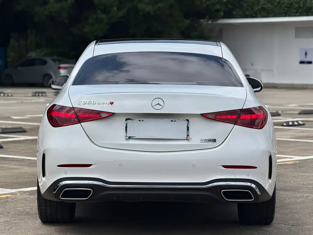 Mercedes-Benz C-Class 2023 — фото 16