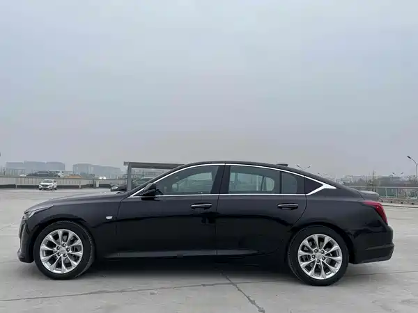 Cadillac CT5 2023