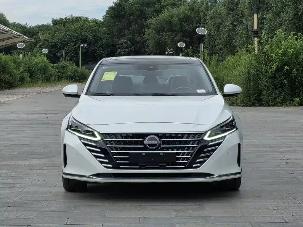 Nissan Teana 2026