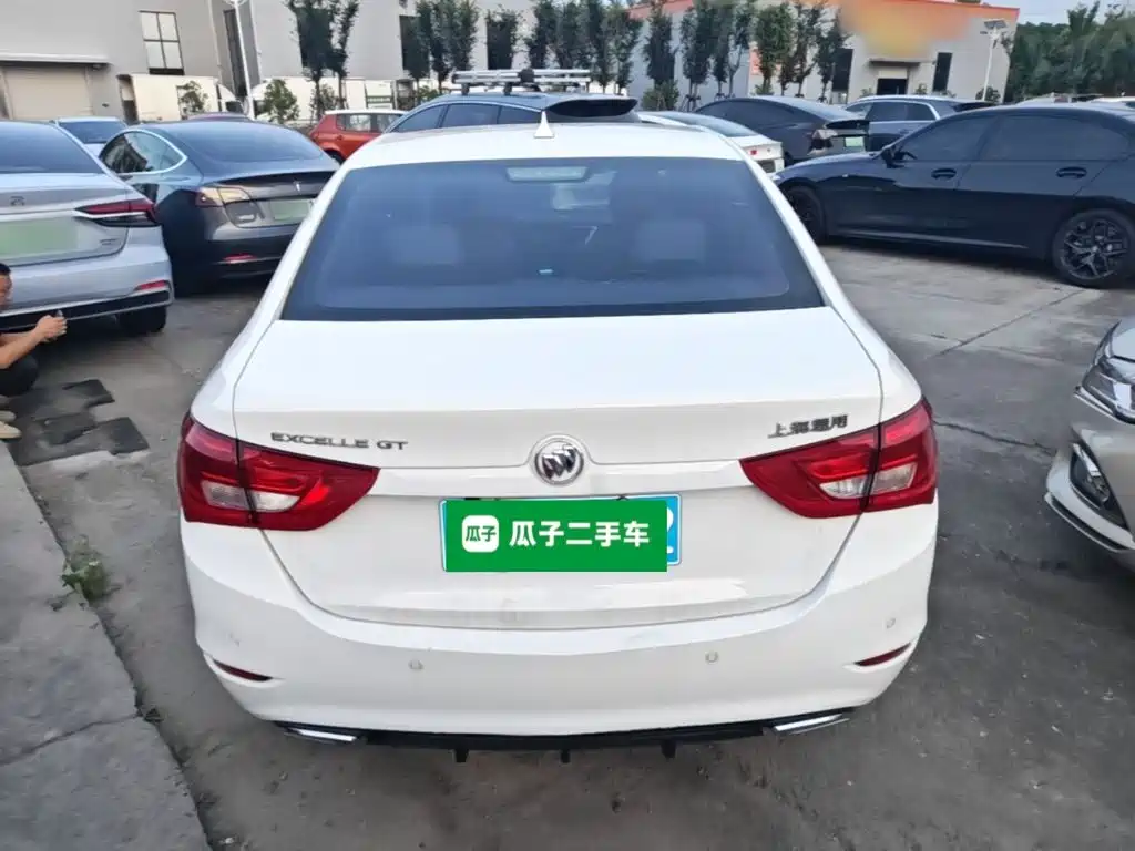 Buick Excelle 2016