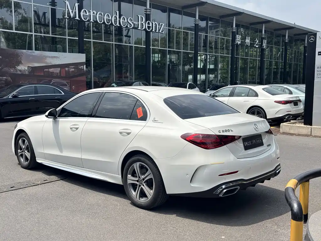 Mercedes-Benz C-Class 2022