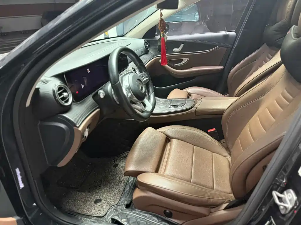 Mercedes-Benz E-Class 2019