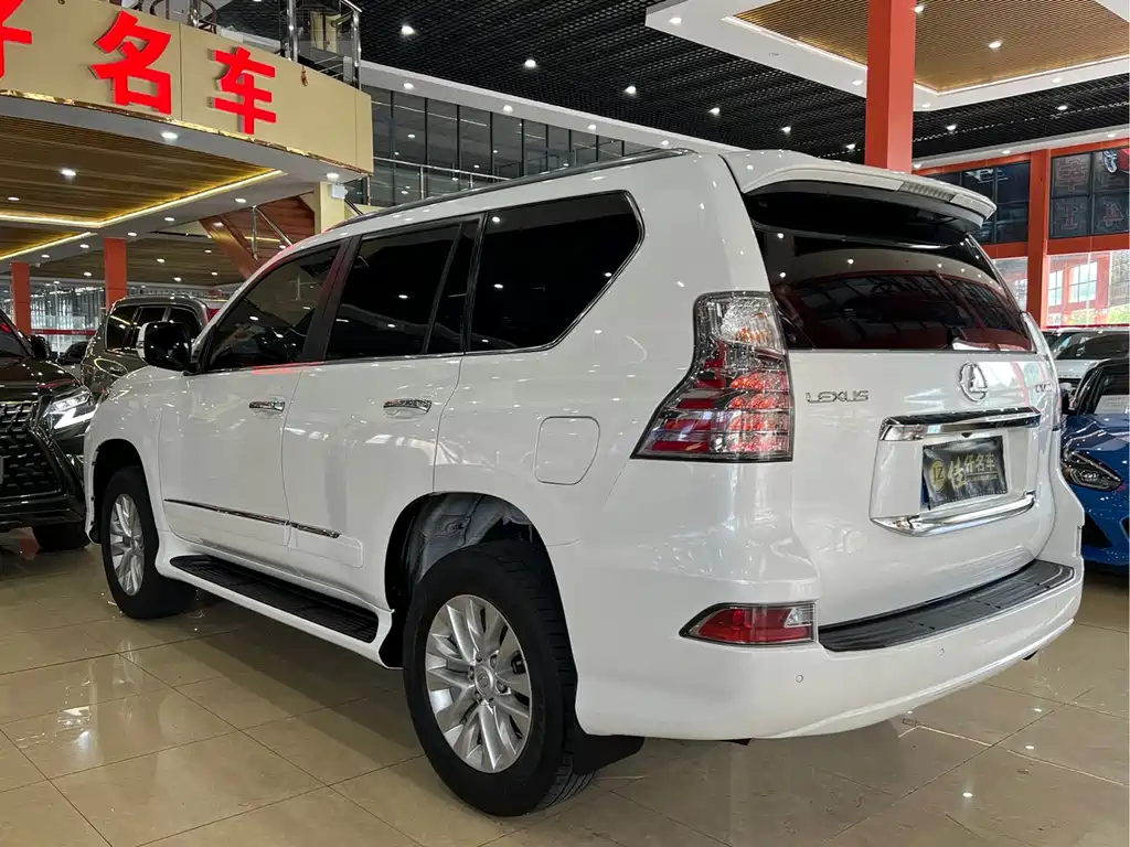 Lexus GX 2015 — фото 6