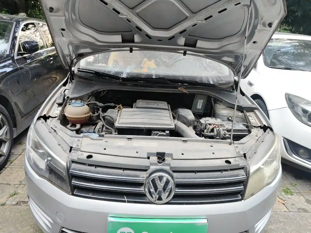 Volkswagen Jetta 2015 — фото 11