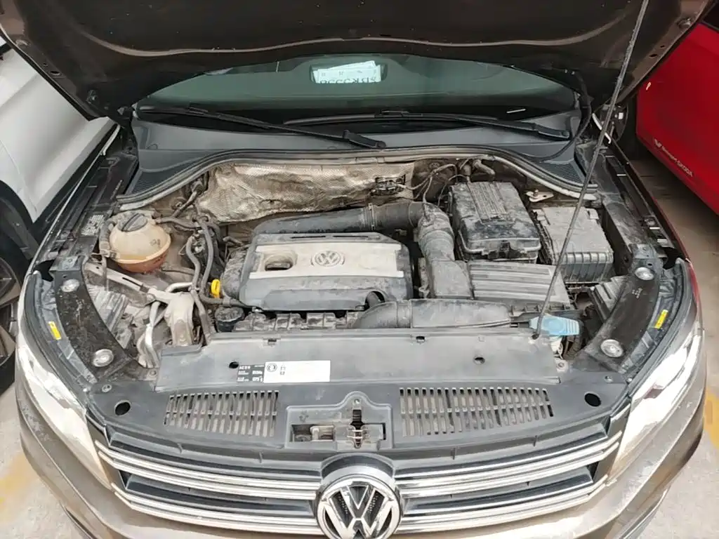 Volkswagen Tiguan 2016 — фото 20