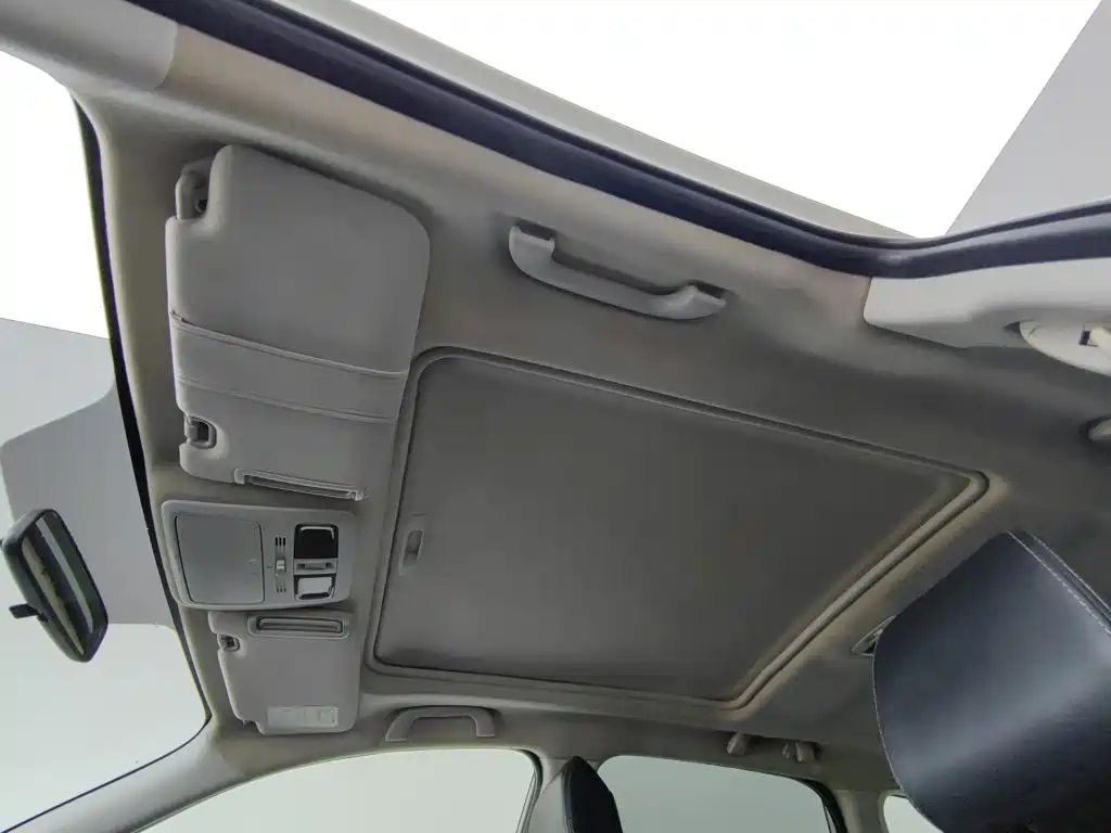 Subaru Forester 2015 — фото 14