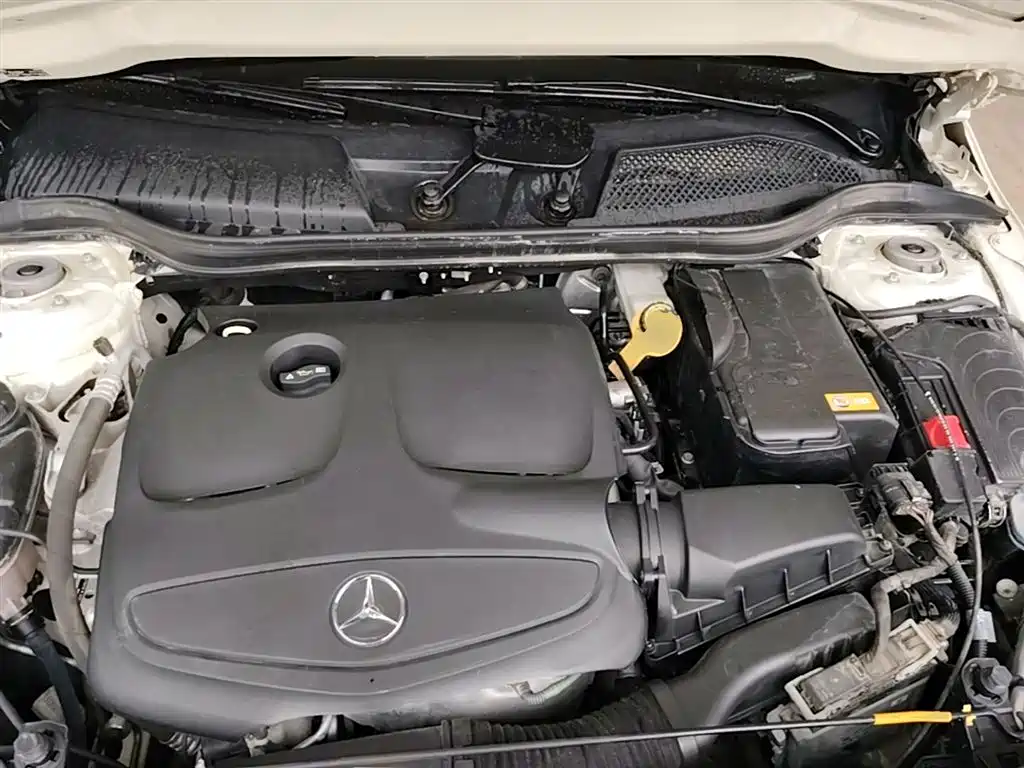 Mercedes-Benz A-Class 2016 — фото 20