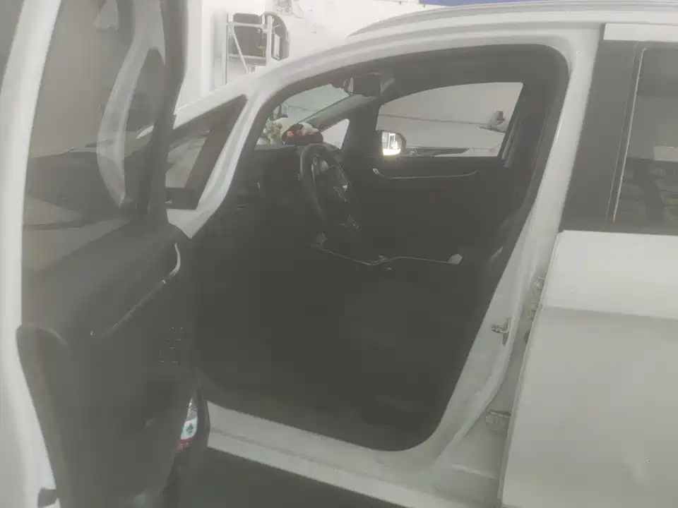 Geely Vision X3 2022