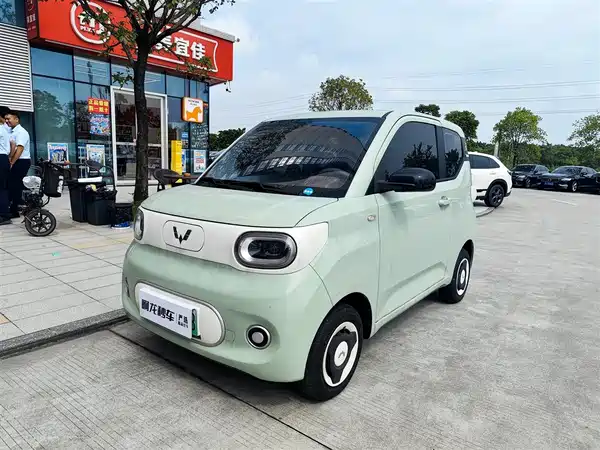 Wuling Hongguang MINIEV 2025