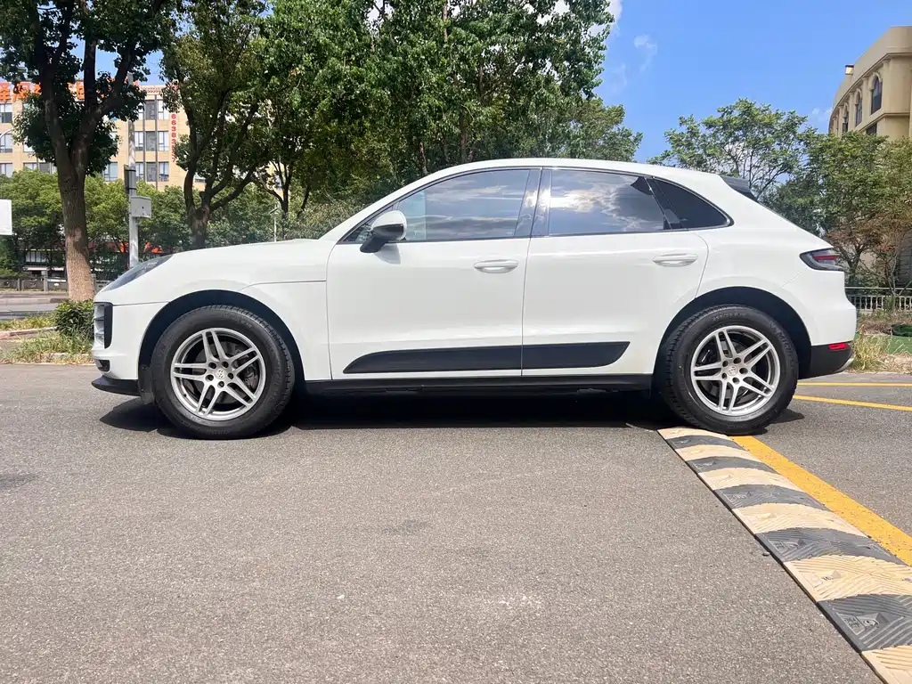 Porsche Macan 2019 — фото 5