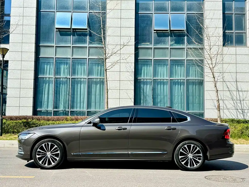 Volvo S90 2024 — фото 10