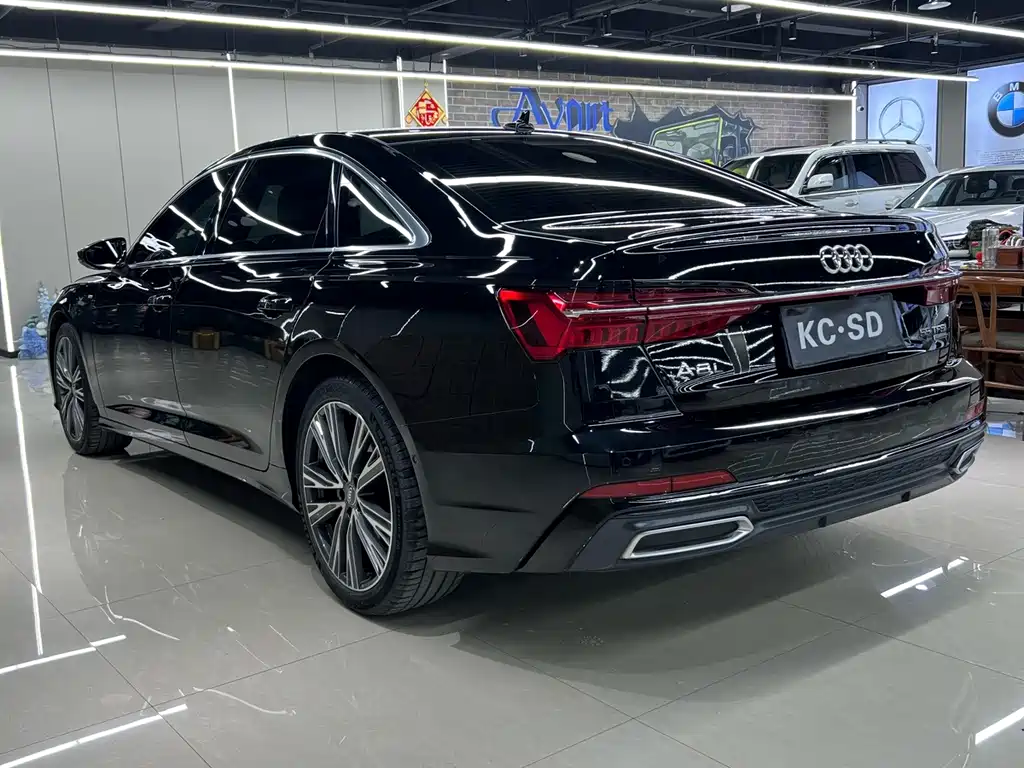 Audi A6L 2021