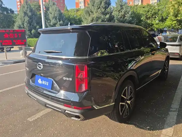 GAC Trumpchi GS8 2022