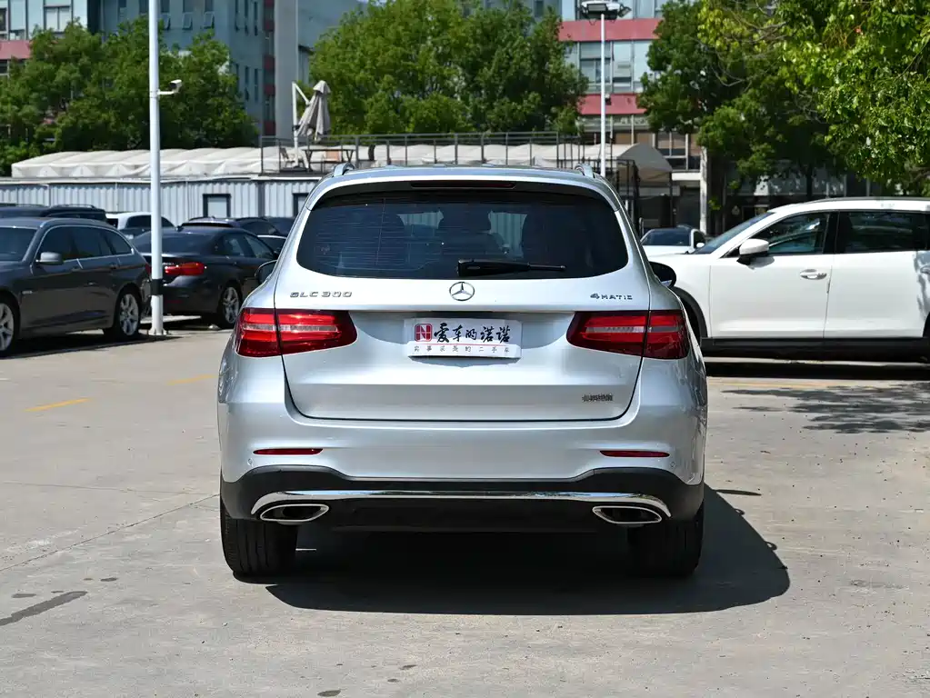 Mercedes-Benz GLC 2016